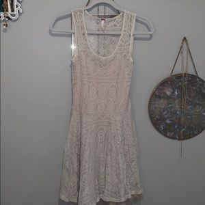 Free People sleeveless lace dress w slip